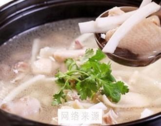 海南椰子鸡汤怎么做，海南椰子鸡汤怎么做好吃，海南椰子鸡汤做法