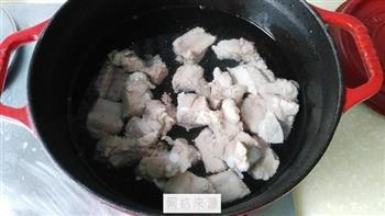 老黄瓜排骨汤怎么做，老黄瓜排骨汤怎么做好吃，老黄瓜排骨汤做法