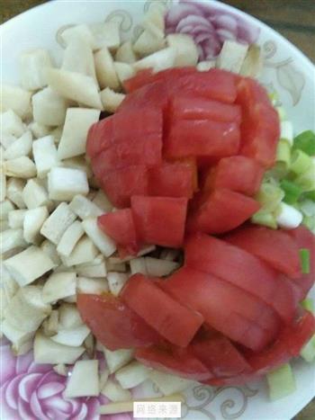 鸡腿菇蛋花汤怎么做，鸡腿菇蛋花汤怎么做好吃，鸡腿菇蛋花汤做法