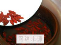枸杞莲子汤怎么做，枸杞莲子汤怎么做好吃，枸杞莲子汤做法