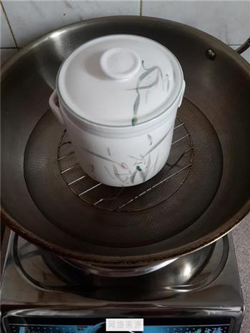 玉竹沙参炖排骨怎么做，玉竹沙参炖排骨怎么做好吃，玉竹沙参炖排骨做法
