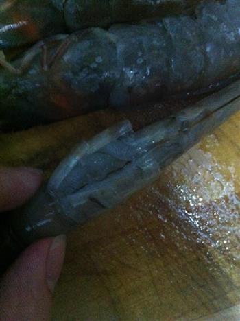 沙拉烤虾怎么做，沙拉烤虾怎么做好吃，沙拉烤虾做法