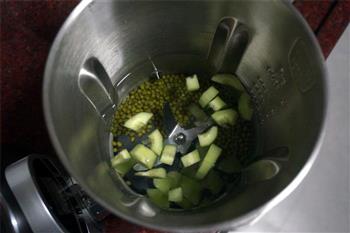莴笋黄瓜绿豆浆怎么做，莴笋黄瓜绿豆浆怎么做好吃，莴笋黄瓜绿豆浆做法