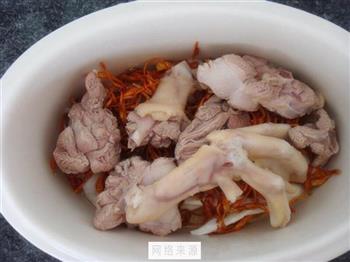 虫草花炖老鸭怎么做，虫草花炖老鸭怎么做好吃，虫草花炖老鸭做法