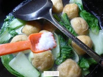 青菜肉面筋粉丝汤怎么做，青菜肉面筋粉丝汤怎么做好吃，青菜肉面筋粉丝汤做法