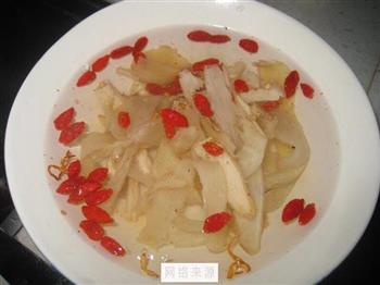 虫草花炖老鸭怎么做，虫草花炖老鸭怎么做好吃，虫草花炖老鸭做法