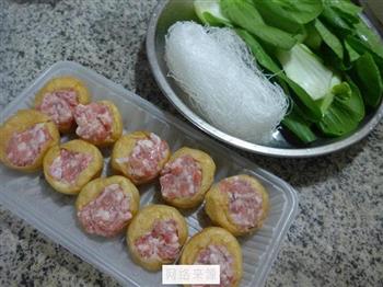 青菜肉面筋粉丝汤怎么做，青菜肉面筋粉丝汤怎么做好吃，青菜肉面筋粉丝汤做法