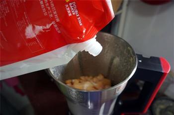 哈密瓜椰奶火龙果冰棒怎么做，哈密瓜椰奶火龙果冰棒怎么做好吃，哈密瓜椰奶火龙果冰棒做法