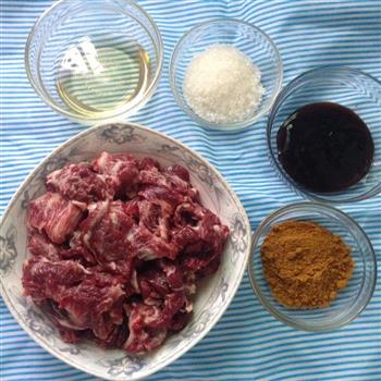 咖喱牛肉肉松怎么做，咖喱牛肉肉松怎么做好吃，咖喱牛肉肉松做法