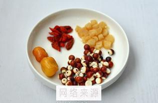 虫草干贝玉米汤怎么做，虫草干贝玉米汤怎么做好吃，虫草干贝玉米汤做法