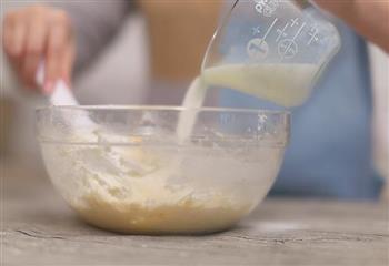 清爽湿润的血橙磅蛋糕怎么做，清爽湿润的血橙磅蛋糕怎么做好吃，清爽湿润的血橙磅蛋糕做法