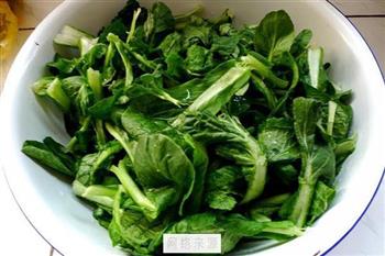 年糕青菜丸子汤怎么做，年糕青菜丸子汤怎么做好吃，年糕青菜丸子汤做法