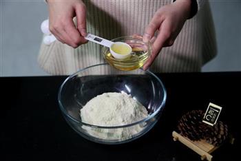 抹茶白巧克力夹心球饼干怎么做，抹茶白巧克力夹心球饼干怎么做好吃，抹茶白巧克力夹心球饼干做法