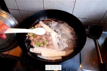 年糕青菜丸子汤怎么做，年糕青菜丸子汤怎么做好吃，年糕青菜丸子汤做法