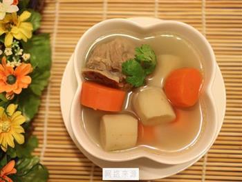 牛蒡红萝卜排骨汤怎么做，牛蒡红萝卜排骨汤怎么做好吃，牛蒡红萝卜排骨汤做法