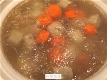 牛蒡红萝卜排骨汤怎么做，牛蒡红萝卜排骨汤怎么做好吃，牛蒡红萝卜排骨汤做法
