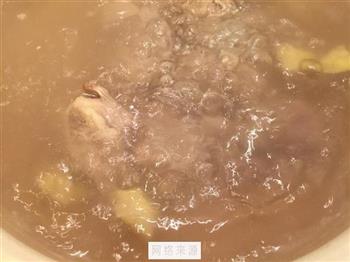 牛蒡红萝卜排骨汤怎么做，牛蒡红萝卜排骨汤怎么做好吃，牛蒡红萝卜排骨汤做法