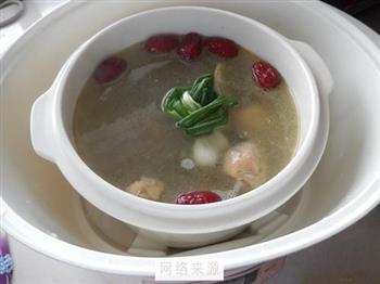 益母草鸽子汤怎么做，益母草鸽子汤怎么做好吃，益母草鸽子汤做法