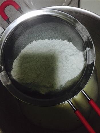 波纹海绵蛋糕怎么做，波纹海绵蛋糕怎么做好吃，波纹海绵蛋糕做法