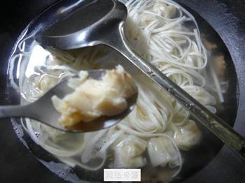 鲜虾小馄饨汤面怎么做，鲜虾小馄饨汤面怎么做好吃，鲜虾小馄饨汤面做法