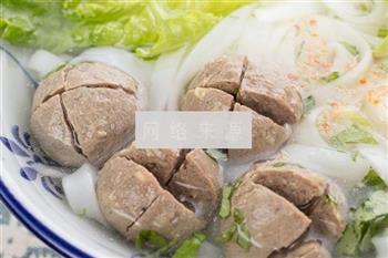 鑫潮牛牛肉丸粿条汤怎么做，鑫潮牛牛肉丸粿条汤怎么做好吃，鑫潮牛牛肉丸粿条汤做法