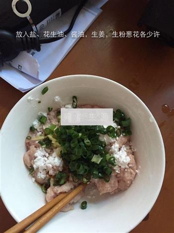 肉丸西兰花鲜汤怎么做，肉丸西兰花鲜汤怎么做好吃，肉丸西兰花鲜汤做法
