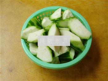 瑶柱丝瓜汤怎么做，瑶柱丝瓜汤怎么做好吃，瑶柱丝瓜汤做法