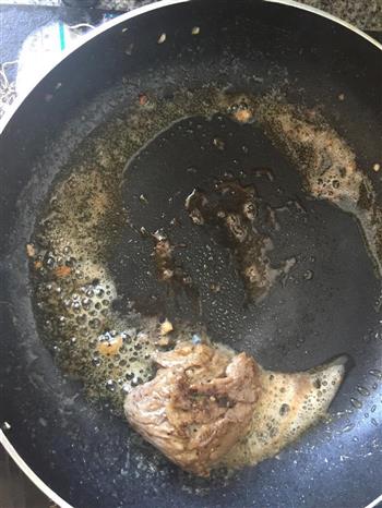惠灵顿牛肉怎么做，惠灵顿牛肉怎么做好吃，惠灵顿牛肉做法