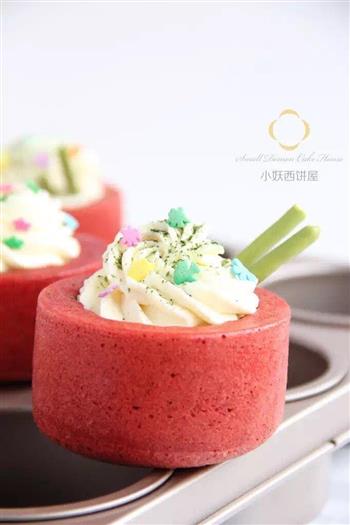 红丝绒奶油杯怎么做，红丝绒奶油杯怎么做好吃，红丝绒奶油杯做法