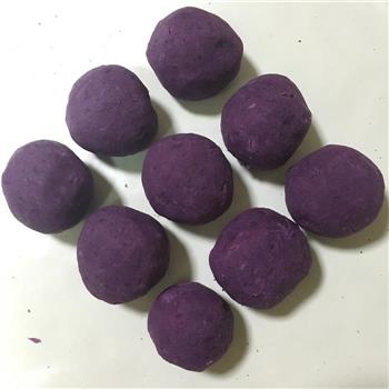 坚果紫薯糕怎么做，坚果紫薯糕怎么做好吃，坚果紫薯糕做法