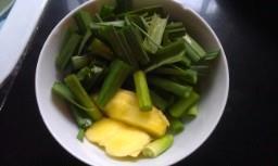 红烧毛豆昂刺鱼怎么做，红烧毛豆昂刺鱼怎么做好吃，红烧毛豆昂刺鱼做法