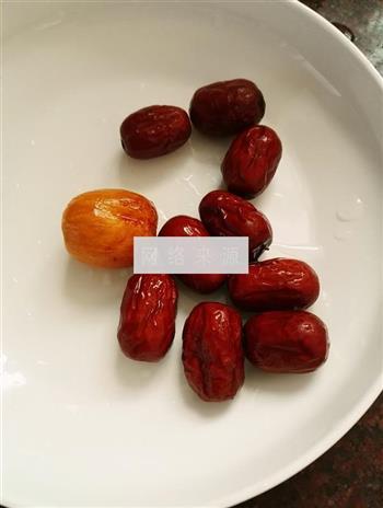 牛尾巴炖椰子黑豆汤怎么做，牛尾巴炖椰子黑豆汤怎么做好吃，牛尾巴炖椰子黑豆汤做法