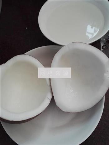 牛尾巴炖椰子黑豆汤怎么做，牛尾巴炖椰子黑豆汤怎么做好吃，牛尾巴炖椰子黑豆汤做法