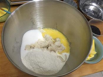 黑芝麻吐司怎么做，黑芝麻吐司怎么做好吃，黑芝麻吐司做法