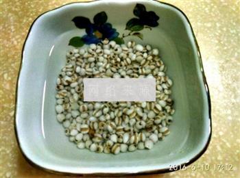 山药薏仁排骨汤怎么做，山药薏仁排骨汤怎么做好吃，山药薏仁排骨汤做法