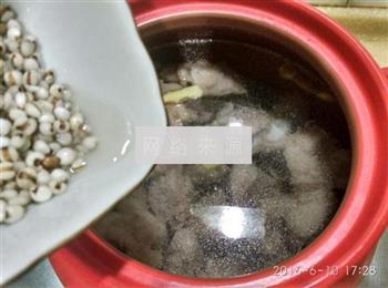 山药薏仁排骨汤怎么做，山药薏仁排骨汤怎么做好吃，山药薏仁排骨汤做法