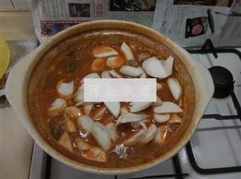 酸辣牛肉浓汤怎么做，酸辣牛肉浓汤怎么做好吃，酸辣牛肉浓汤做法