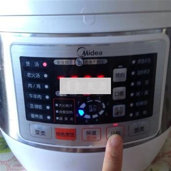 猪蹄尾巴汤怎么做，猪蹄尾巴汤怎么做好吃，猪蹄尾巴汤做法