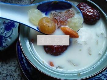 杏仁露炖雪蛤怎么做，杏仁露炖雪蛤怎么做好吃，杏仁露炖雪蛤做法