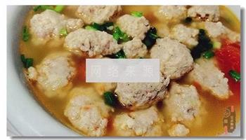 番茄丸子汤怎么做，番茄丸子汤怎么做好吃，番茄丸子汤做法