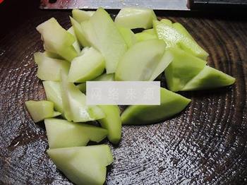 佛手瓜虾头油香菇汤怎么做，佛手瓜虾头油香菇汤怎么做好吃，佛手瓜虾头油香菇汤做法