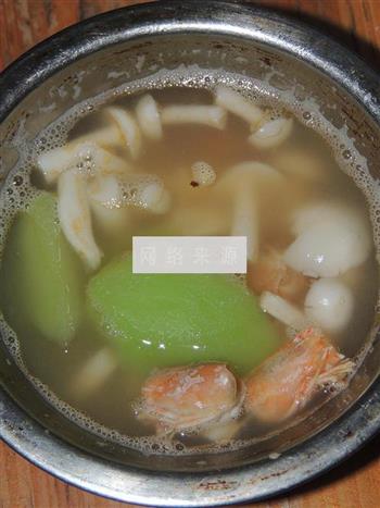 佛手瓜虾头油香菇汤怎么做，佛手瓜虾头油香菇汤怎么做好吃，佛手瓜虾头油香菇汤做法