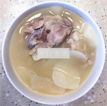 萝卜咸肉蹄膀汤怎么做，萝卜咸肉蹄膀汤怎么做好吃，萝卜咸肉蹄膀汤做法