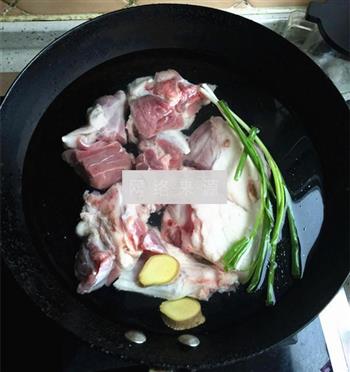 萝卜咸肉蹄膀汤怎么做，萝卜咸肉蹄膀汤怎么做好吃，萝卜咸肉蹄膀汤做法
