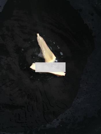 泥鳅茨实煲淮山怎么做，泥鳅茨实煲淮山怎么做好吃，泥鳅茨实煲淮山做法