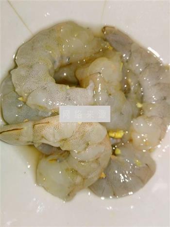 番茄虾仁豆腐汤怎么做，番茄虾仁豆腐汤怎么做好吃，番茄虾仁豆腐汤做法