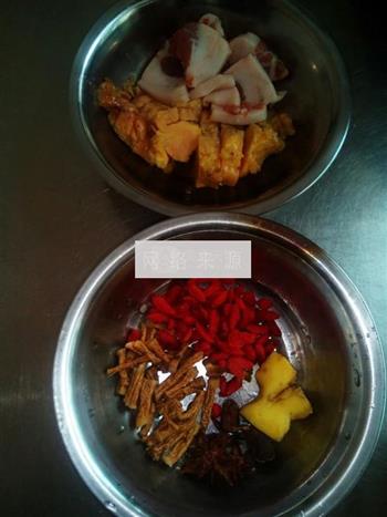 清汤鸡怎么做，清汤鸡怎么做好吃，清汤鸡做法
