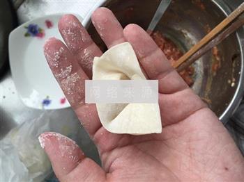 馄饨面条鸡蛋汤怎么做，馄饨面条鸡蛋汤怎么做好吃，馄饨面条鸡蛋汤做法
