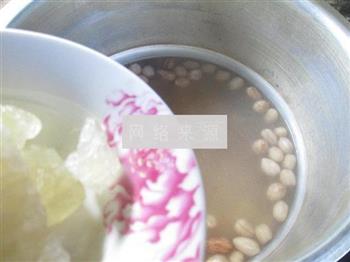 花生米白芸豆甜汤怎么做，花生米白芸豆甜汤怎么做好吃，花生米白芸豆甜汤做法