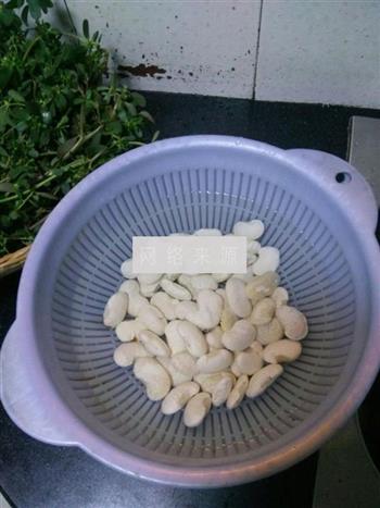 清爽带丝芸豆炖鸭汤怎么做，清爽带丝芸豆炖鸭汤怎么做好吃，清爽带丝芸豆炖鸭汤做法